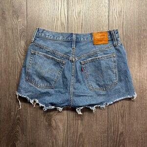 Levis Premium 501 Original Distressed Cut Off Denim Shorts Medium Wash Blue 29